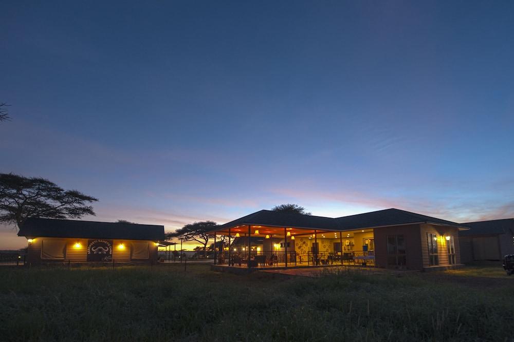 Karibu Camps And Lodges Sametu Camp Serengeti Robanda Ngoại thất bức ảnh
