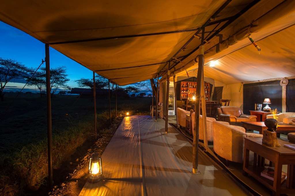 Karibu Camps And Lodges Sametu Camp Serengeti Robanda Nhà hàng bức ảnh